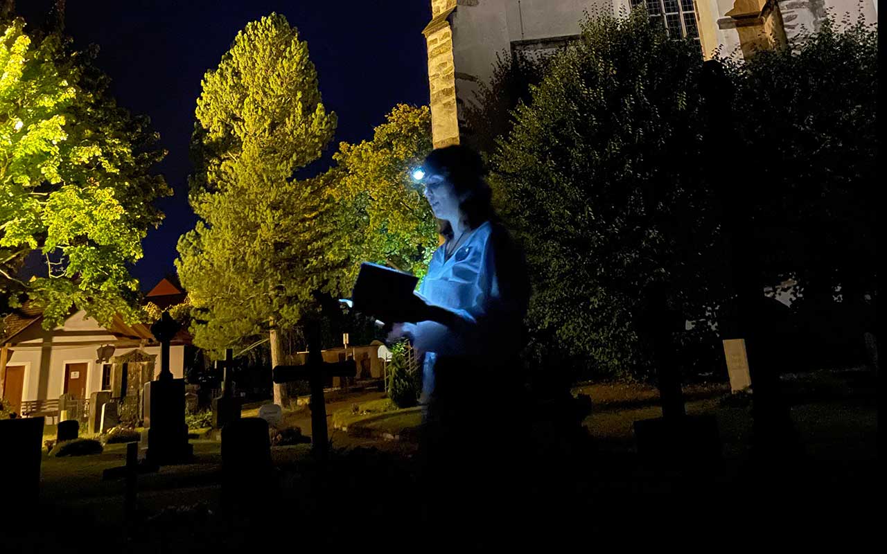 Führung mit Karolin Behnke über den Friedhof von St. Marien