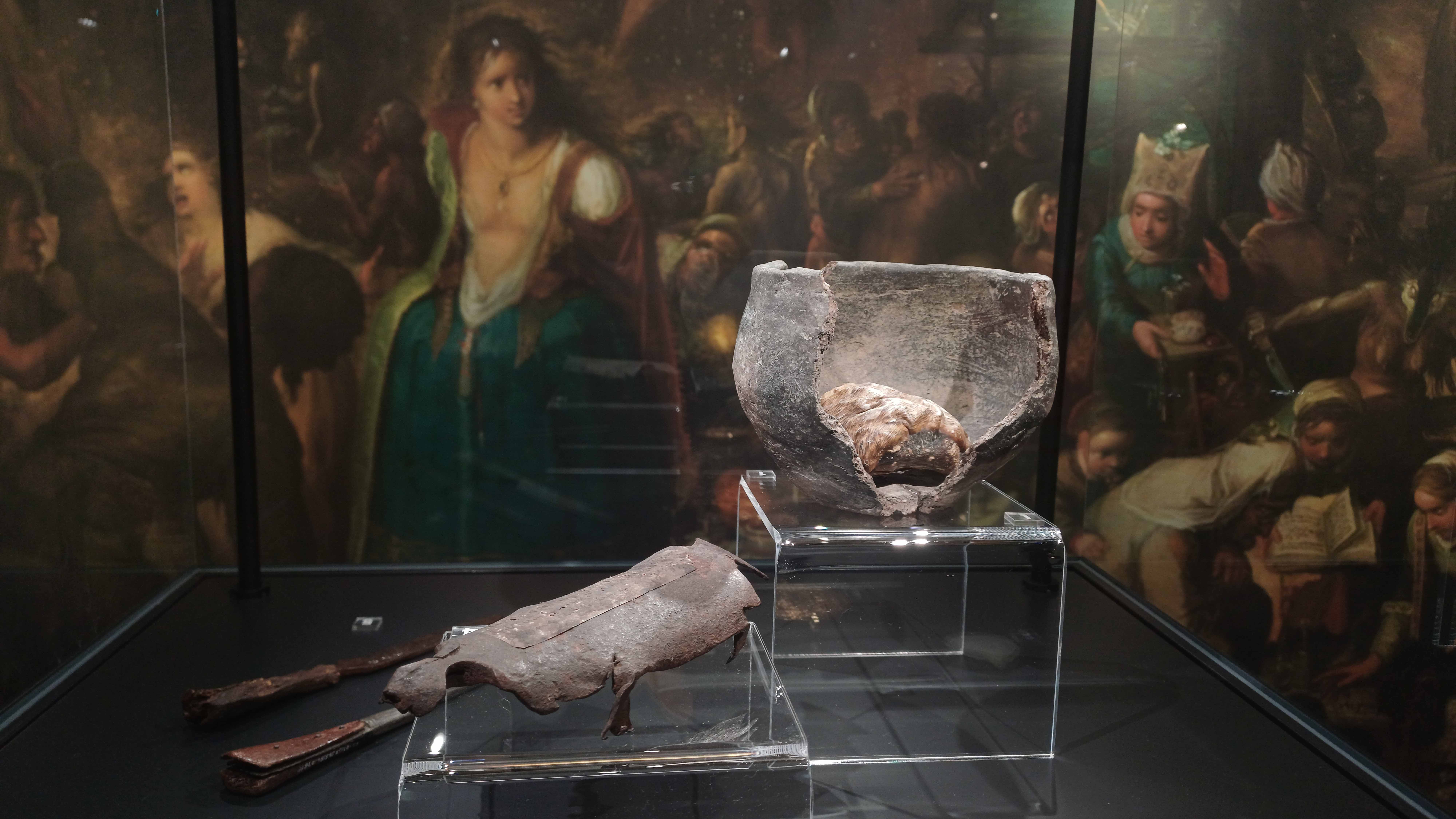 800 Jahre Aberglauben und Maggie